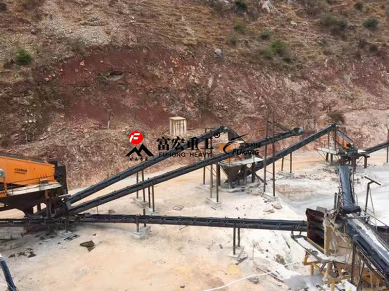 聯(lián)合破碎機(jī)設(shè)備 聯(lián)合破碎機(jī)設(shè)備