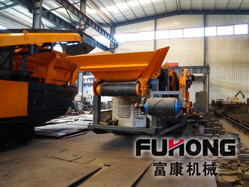 移動式顎式破碎站 移動式顎式破碎站